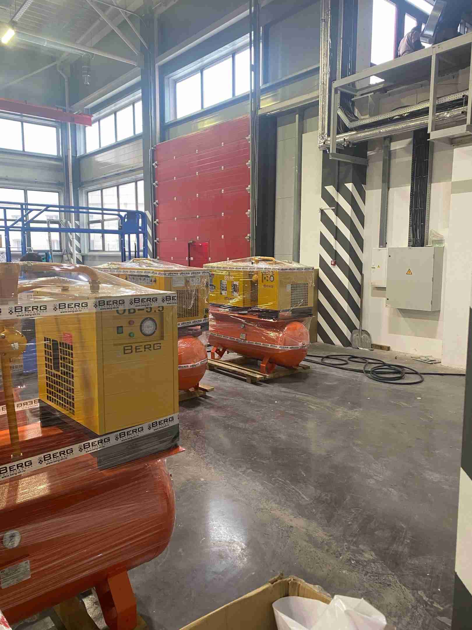 Поставка компрессоров BERG для представителя концерна HYUNDAI WIA